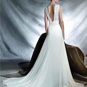 Orobia pronovias discount